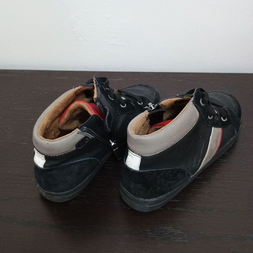 Mayoral boys' shoes used, size 36, black and red
