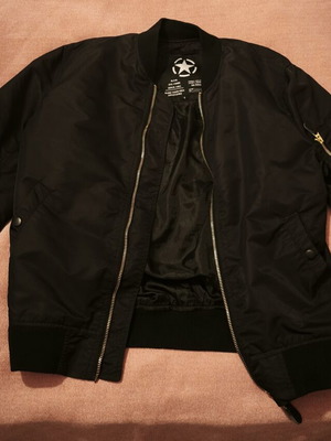 MFH Flight Jacket MA-1 Large black like new