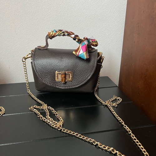 Leather handheld bag new Made In Italia