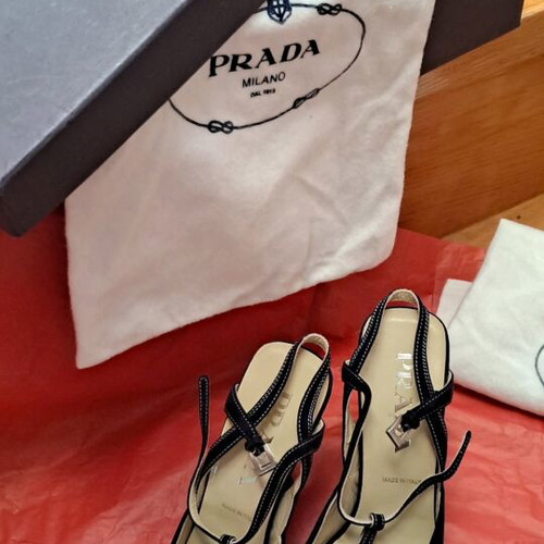Prada purple pumps new size 38.5