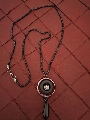 Long black necklace like new