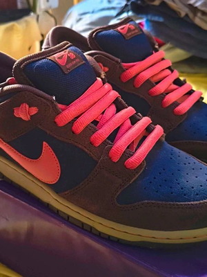 Nike SB Dunk Low Pro sneakers size 44 like new, brown and blue