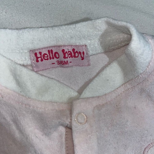 Baby rompers 3m like new for boy or girl