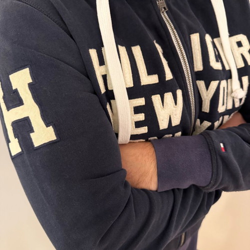 Tommy Hilfiger sweatshirt blue size Small like new