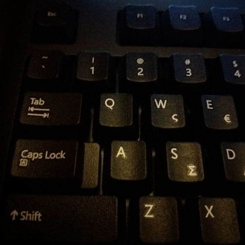 Πληκτρολόγιο Microsoft 200 QWERTY σαν καινούργιο