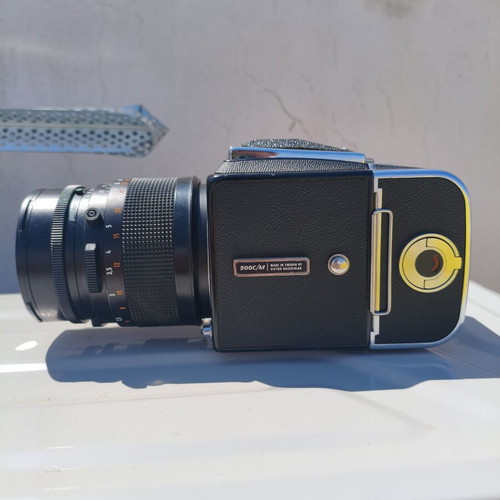 Hasselblad 500CM medium format camera set used with Carl Zeiss Sonnar 150mm and A12 back