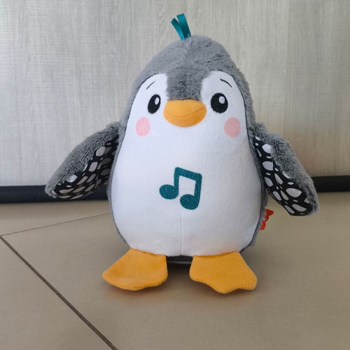 Fisher-Price Musical Penguin Toy like new (HNC10)