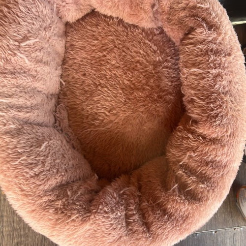 Dog bed size small used, pink color