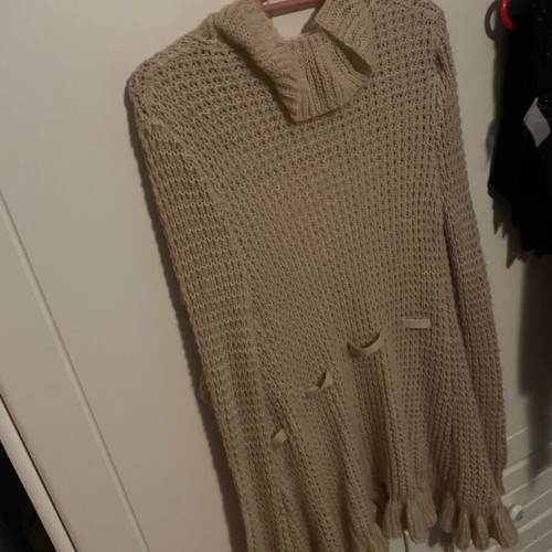 Beige knitted long cardigan like new, size S