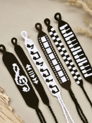 Macrame bracelet with various music designs