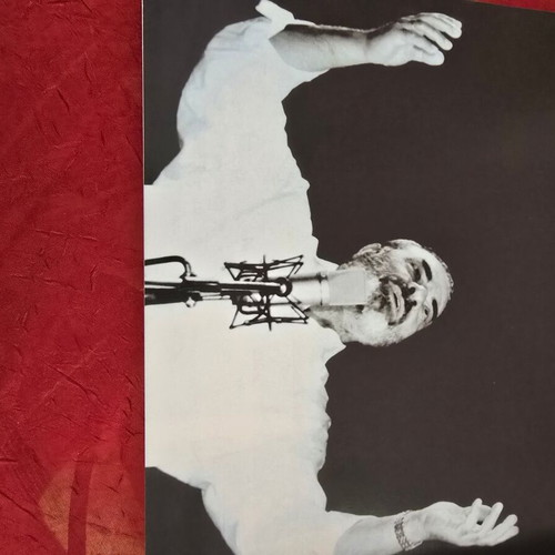 Stelios Kazantzidis Ta Hnaria Enos Mythou box set used with 4 DVDs and 2 books