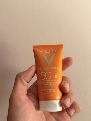 Vichy Capital Soleil SPF 50 Ultra Protective