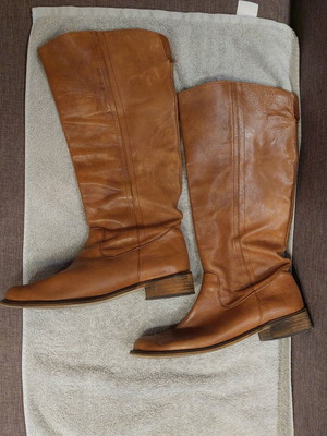 Women's tall boots like new, brown, size 41