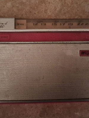 Vintage 3-Band Transistor-10 portable radio used