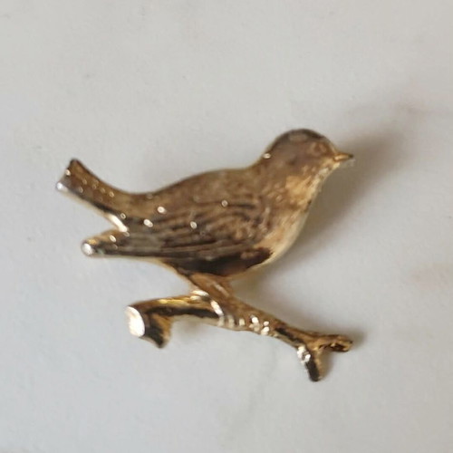 Vintage brooch used, well preserved, from Italy