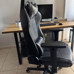 Gaming chair