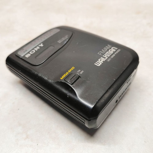 Sony Walkman WM-FX103 cassette player FM AM radio used, Mega Bass