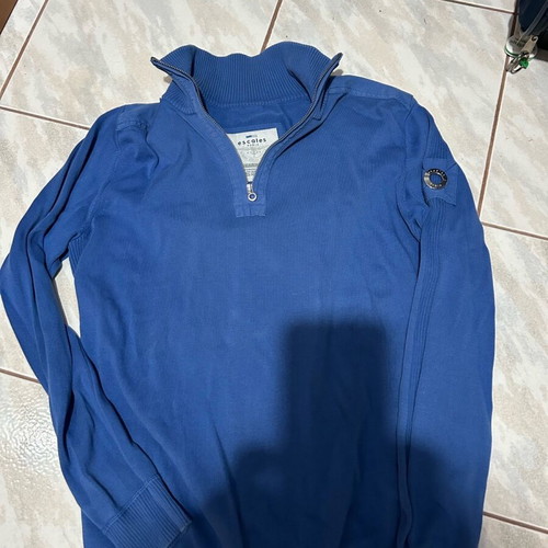 Escape men's blue medium shirt new