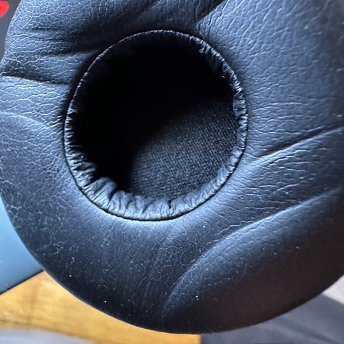 Beats Wired Headphones like new, black