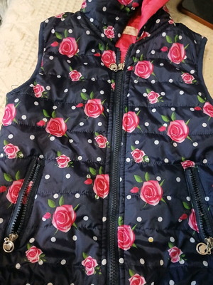 Kello colorful vest like new for ages 7-8, size 134 cm