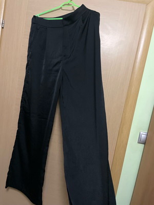 Shein satin pants like new, black, size M
