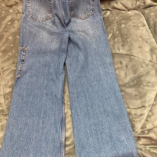 Pull&Bear women's wide leg cargo jeans size M like new