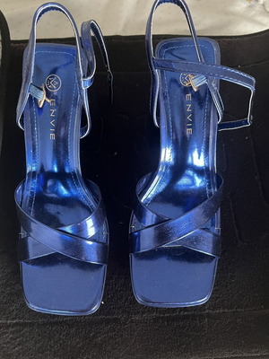 Sandals new, size 39, blue-purple color