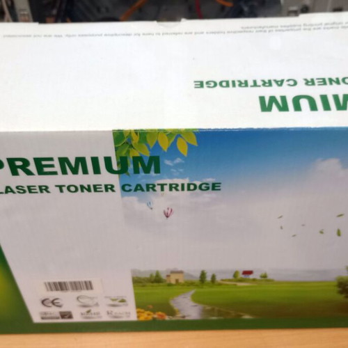Samsung toner MLT-D204E like new, black