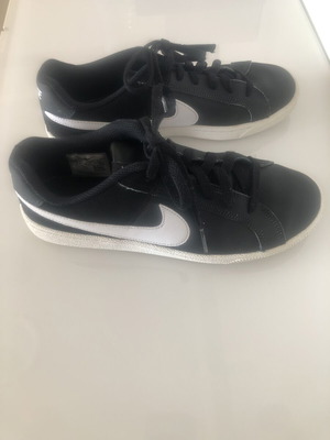 Nike casual shoes used, unisex, size 38.5, black and white