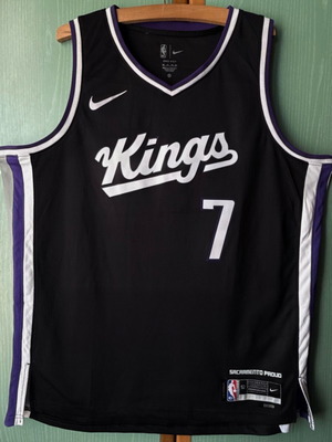 Sasa Vezenkov Sacramento Kings jersey size XL like new