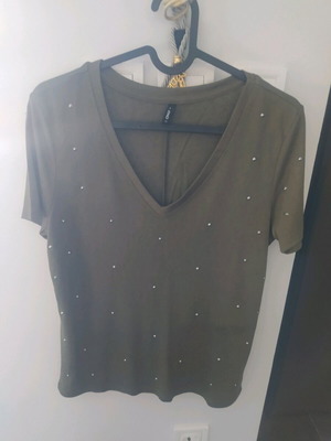 Only blouse like new, size XS