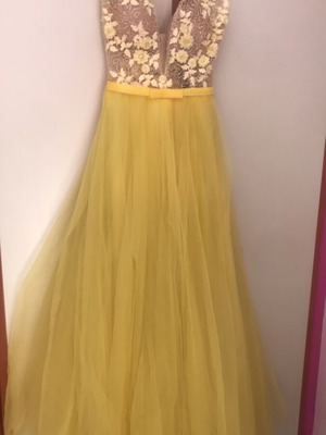 Жълта рокля мечта като нова, размер S