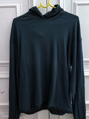 Burberry T-shirt blue, 100% cotton, like new, size L