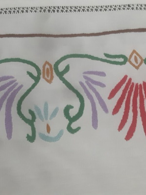 Τραπεζομαντηλο χειροποίητο τετράγωνο 1,67×1,67 σαν καινούργιο