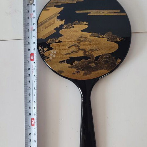 Yamanaka Lacquerware Hand Mirror with Gold Maki-e, authentic Japanese
