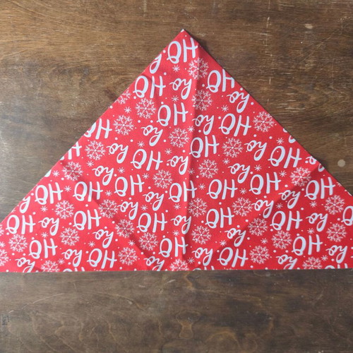 Christmas dog bandanas new, set of 7 pieces