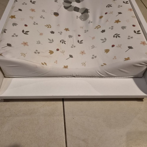 Baby changing mat