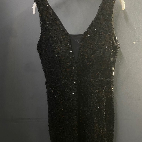 Short black dress new, size S