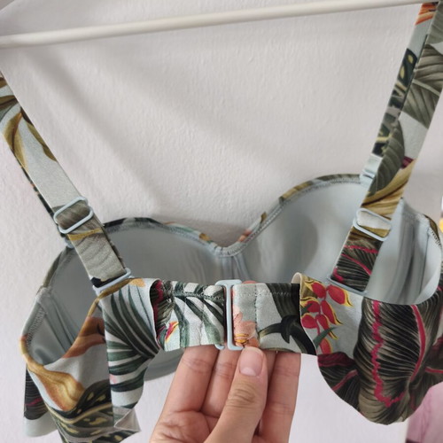 Oysho Tropical Print Bikini Set new without tags, M/L