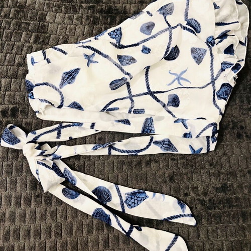 One-shoulder blouse with waist tie Medium like new, white and blue