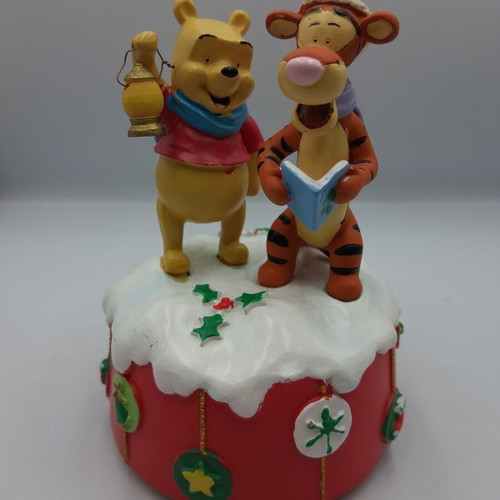 Winnie the Pooh Christmas Music Box like new