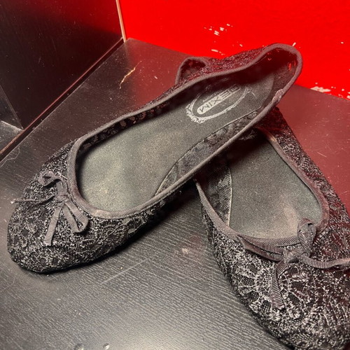Dexim ballet flats used, black lace, size 39
