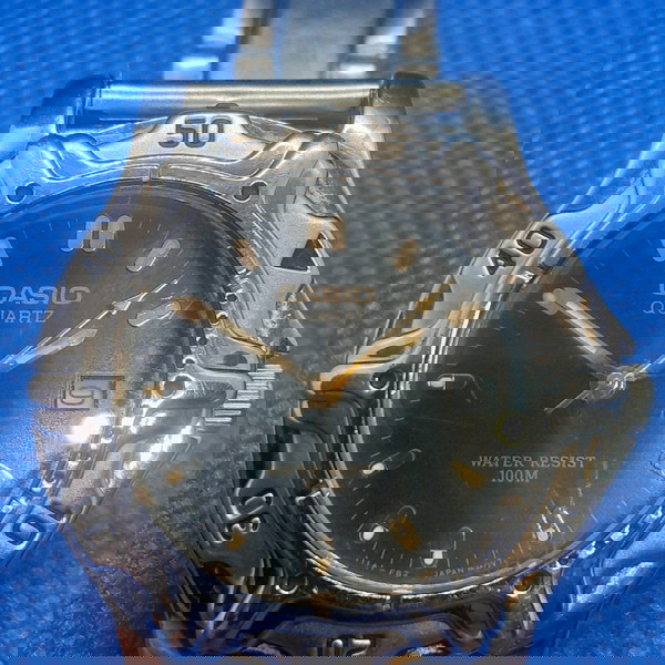 Casio αντρικό ρολόι