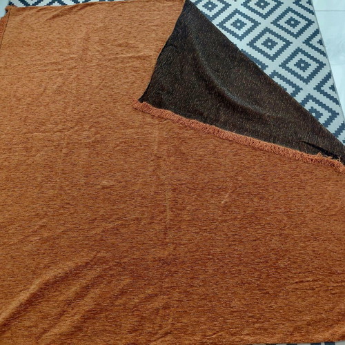 Ekai chenille throw with fringes 1.70×1.75m like new