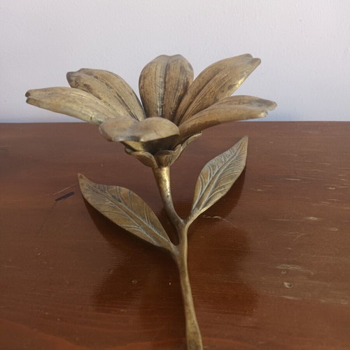 Bronze lotus flower sculpture used, 23 cm length
