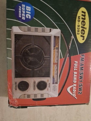 Radio new works with batteries and power