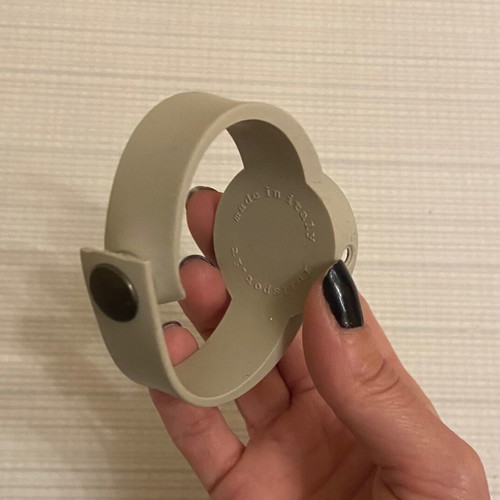 O clock strap size M used, beige