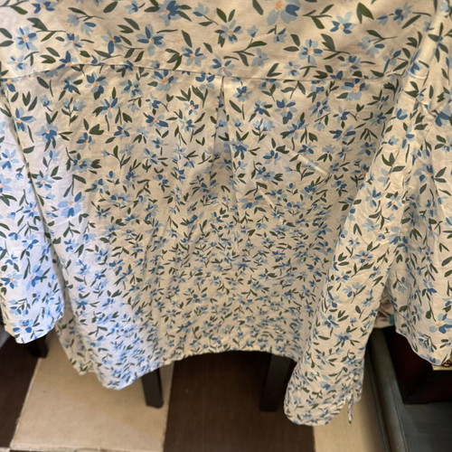 Benetton shirt medium multicolor like new with floral pattern