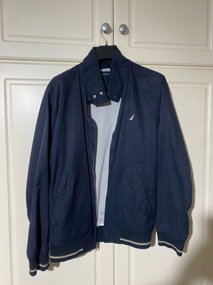 Nautica jacket L like new, blue