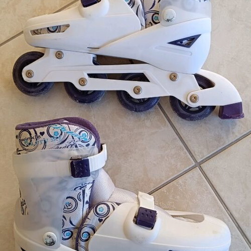 Roller skates size 39-42 like new, almost unused
